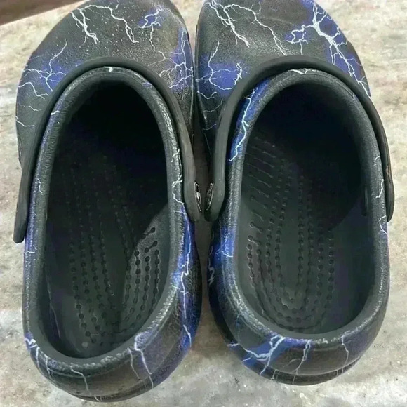 Crocs Bistro Lightning Bolts Size Women 6 or Men 4 - Picture 4 of 7